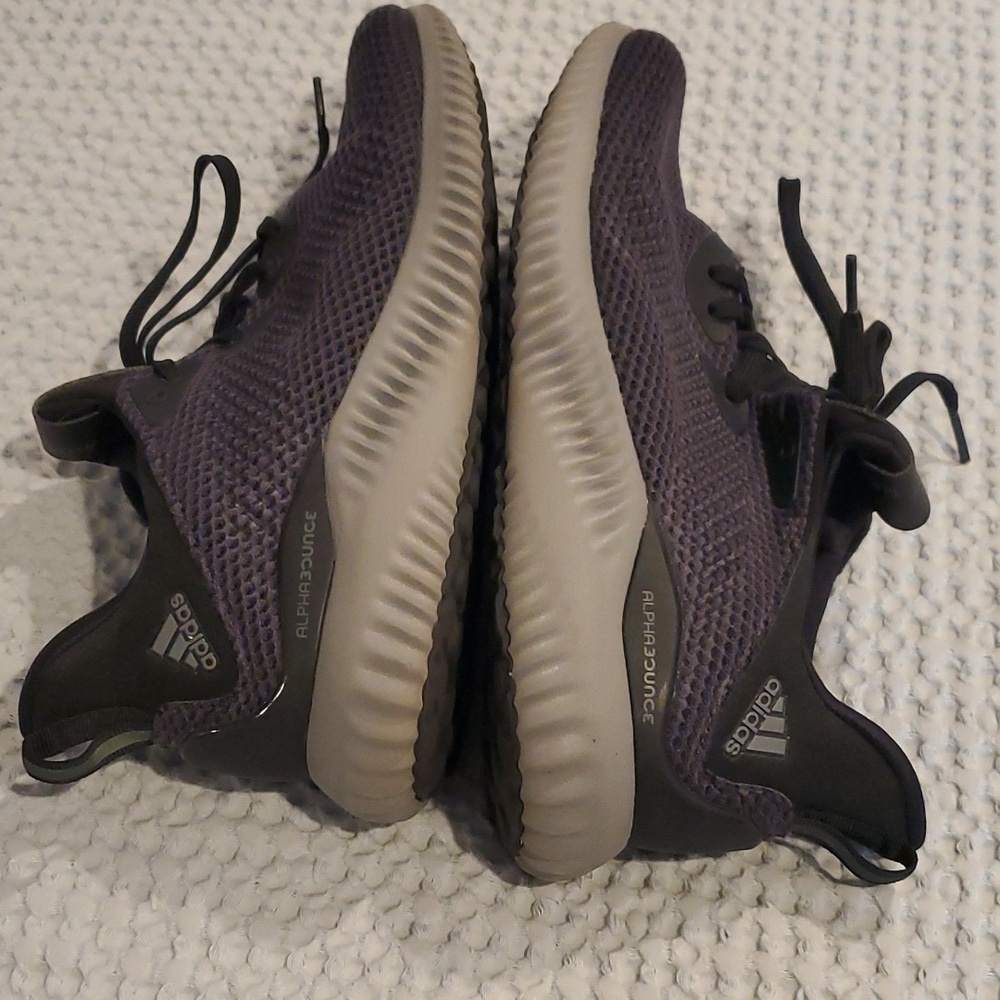 Adidas Alpha Bounce Shoes Size 9 - Picture 4 of 5